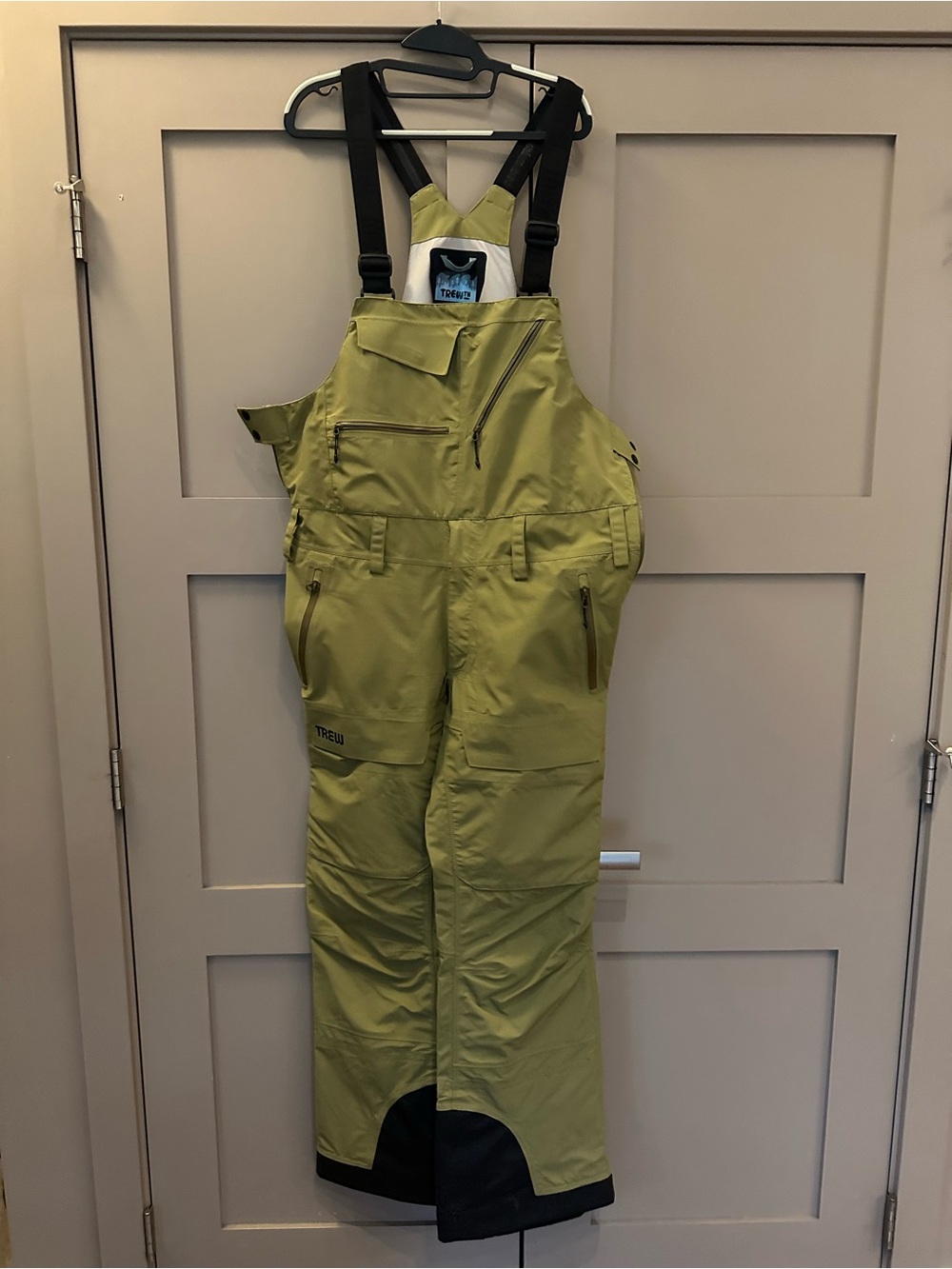 Trew Gear Snow Bib Pants (Trewth Bibs), men’s size large, beige
